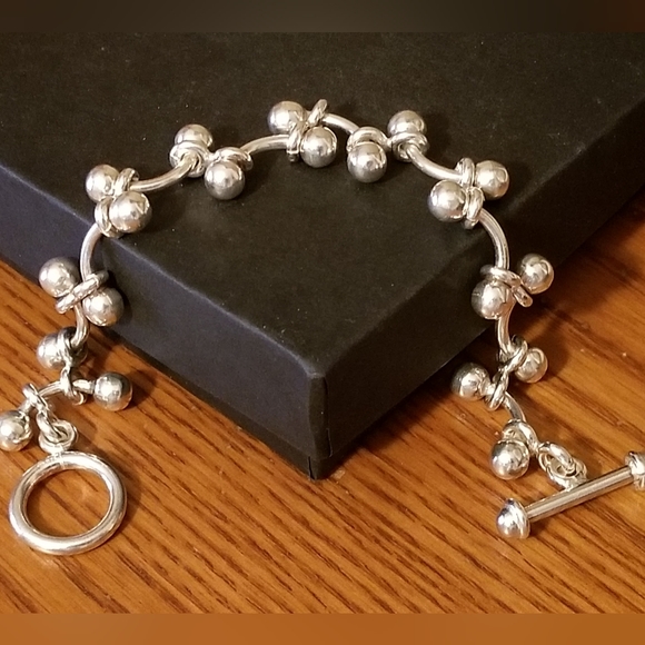 Silpada Sterling Silver DNA Bracelet - Picture 3 of 9